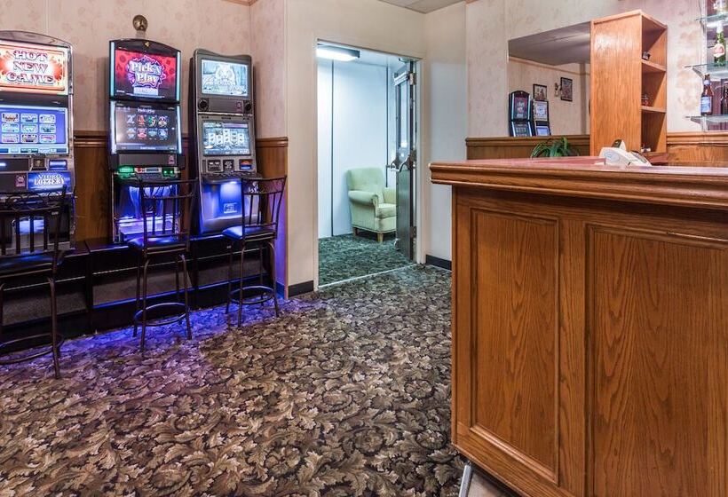 هتل Moosejaw Inn