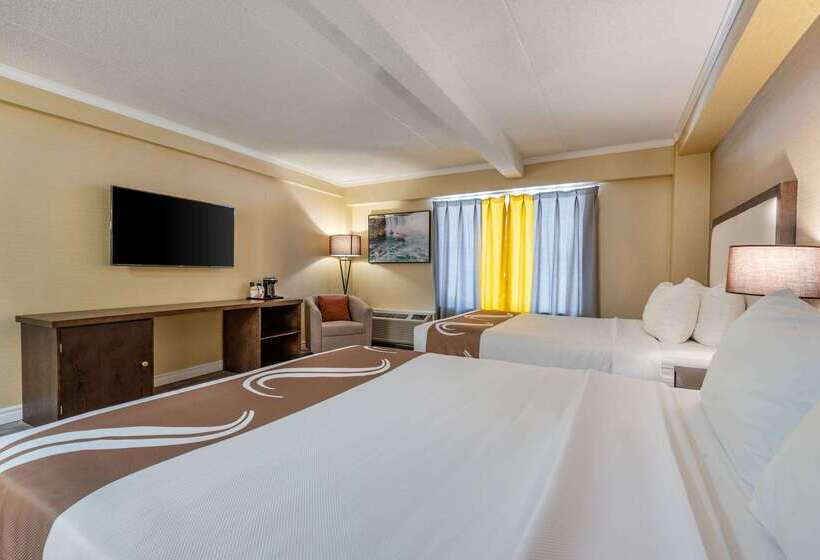 هتل Quality Inn & Suites