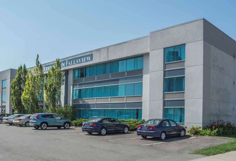 هتل Rodeway Inn Fallsview
