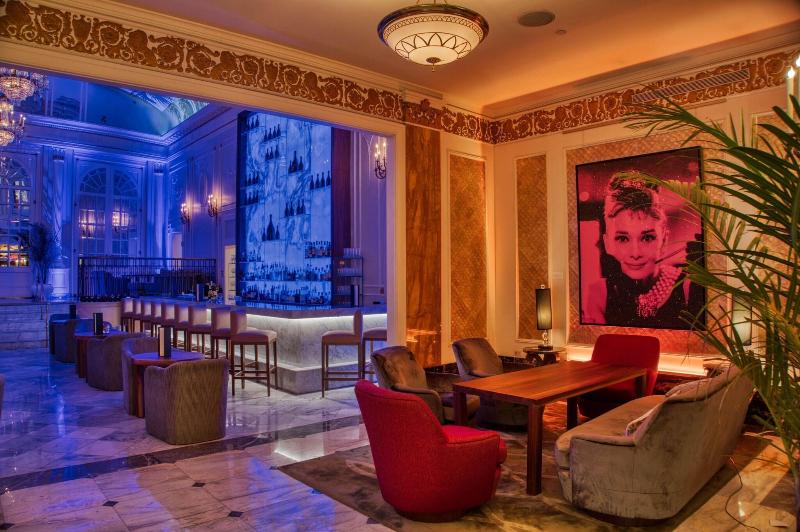 هتل The Ritzcarlton, Montreal