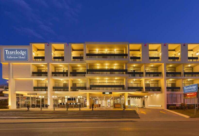 هتل Travelodge By Wyndham Niagara Falls Fallsview