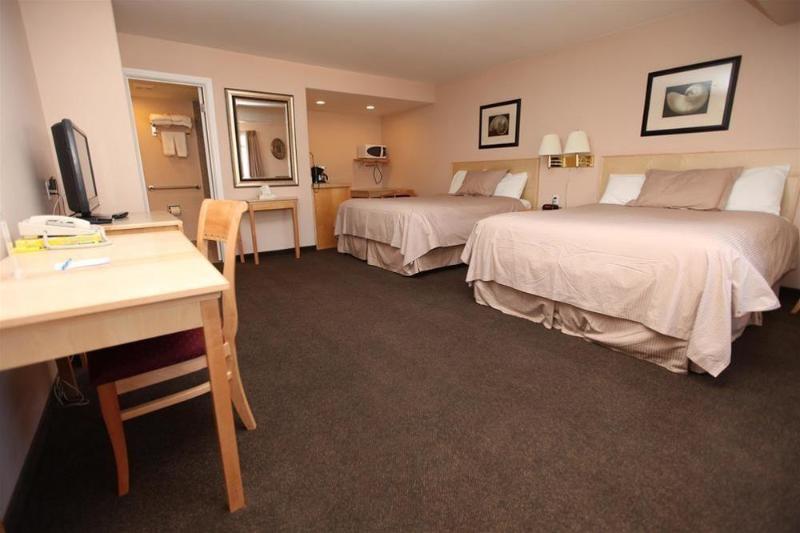 מוטל Canadas Best Value Inn Prince George