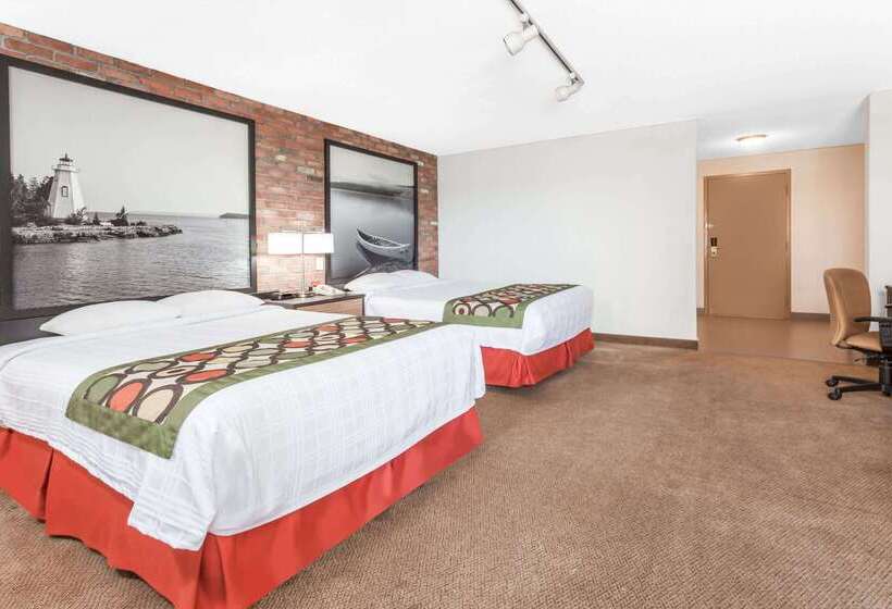 מוטל Super 8 By Wyndham Sudbury On