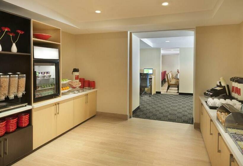 Towneplace Suites By Marriott Toronto Northeast/markham