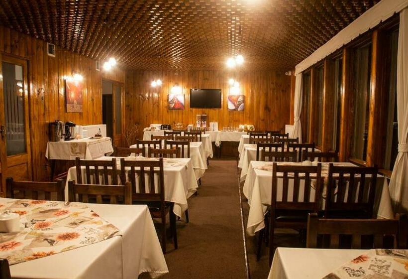 فندق Capitán Eberhard