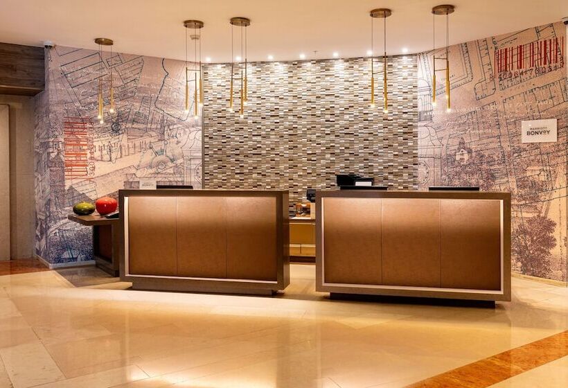 هتل Le Méridien Santiago By Marriott