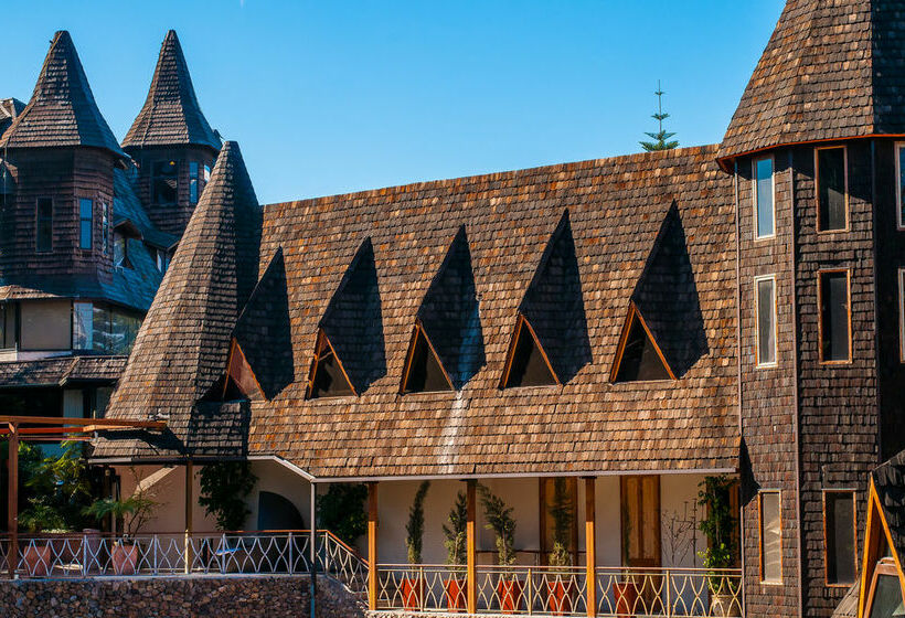 هتل Manquehue Las Condes