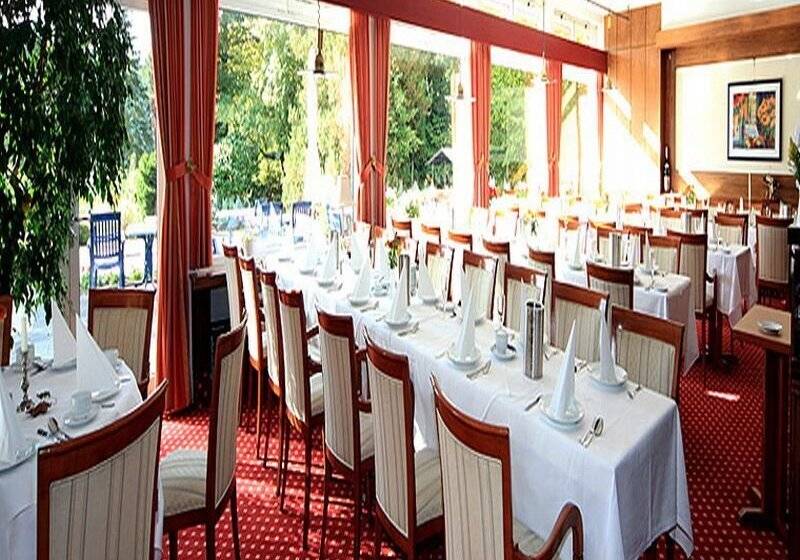 فندق Restaurant Seegarten Quickborn