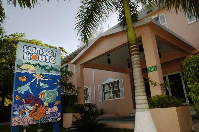 هتل Sunset House