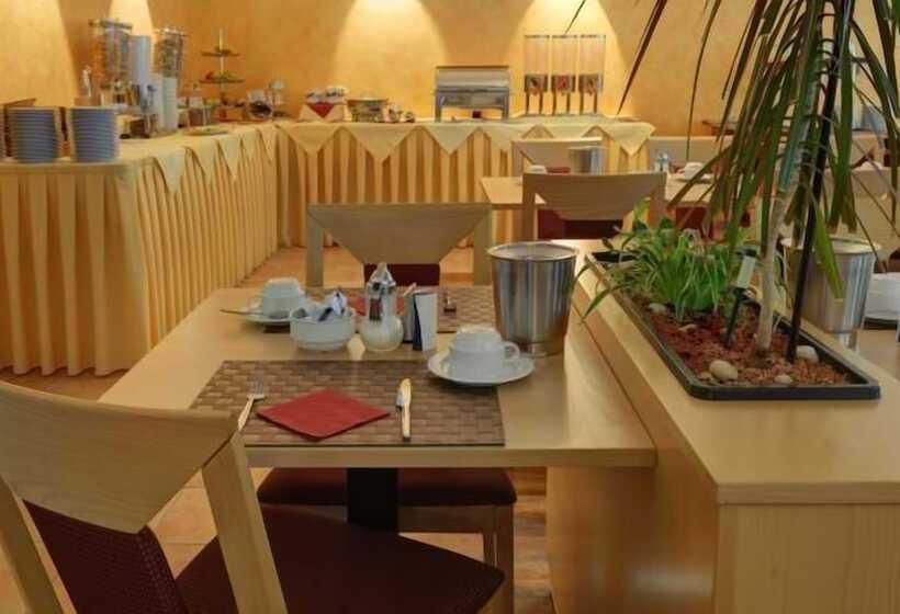 هتل Am Marschiertor