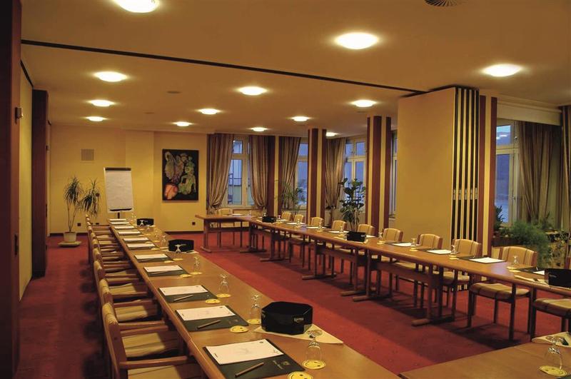 هتل Bellevue Rhein