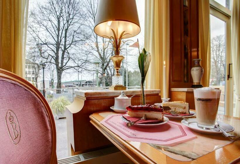 هتل Centro  Bristol