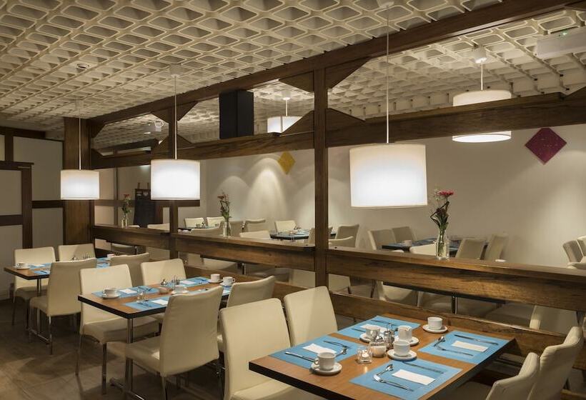 هتل Days Inn Dortmund West