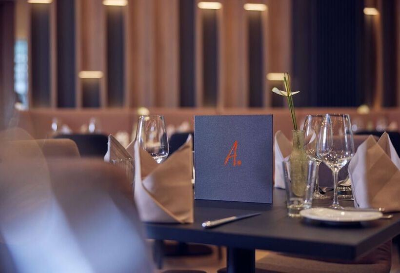 هتل Doubletree By Hilton Hannover Schweizerhof