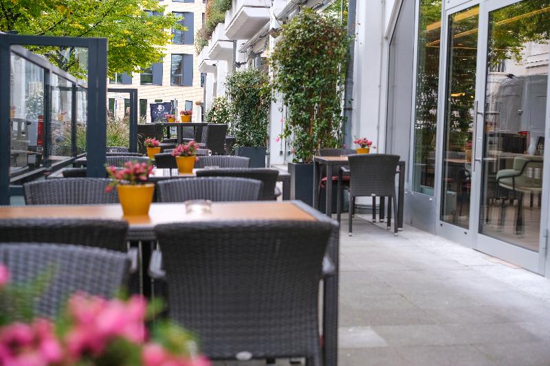 هتل Doubletree By Hilton Hannover Schweizerhof