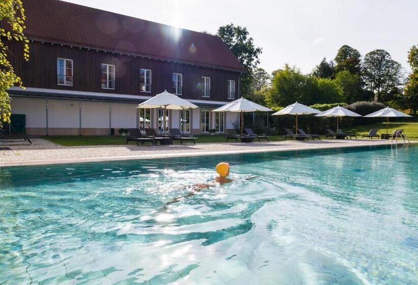 فندق Gräflicher Park Health & Balance Resort