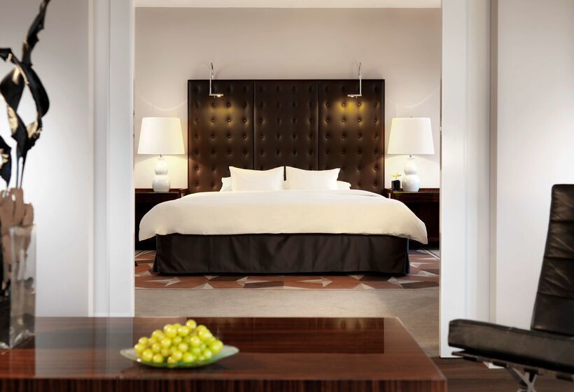 هتل Hyatt Regency Koln