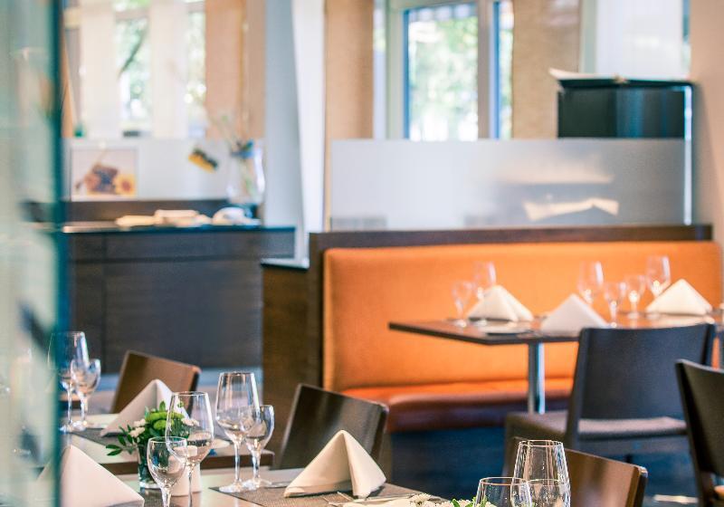 هتل Mercure  Aachen Europaplatz