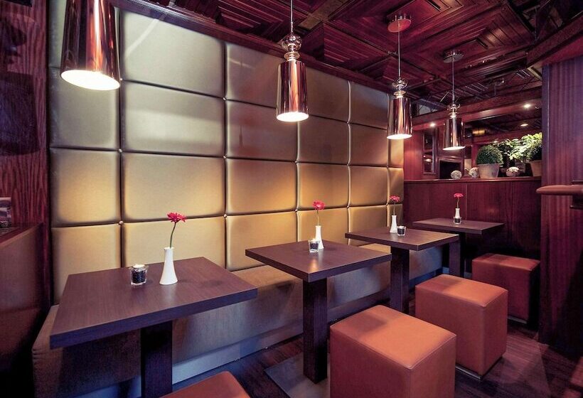 Mercure Hotel Koeln Belfortstrasse