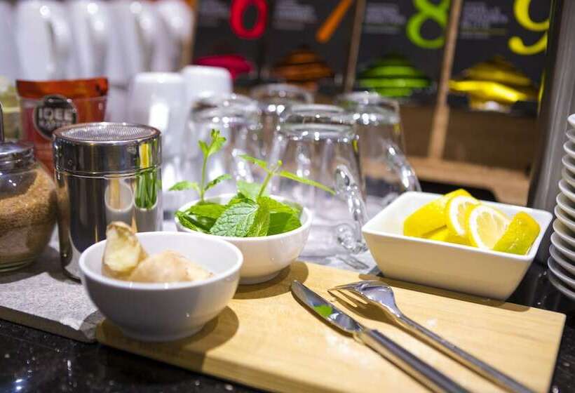 هتل Ahl Meerkatzen