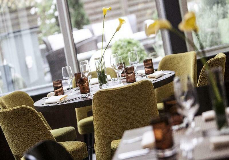 هتل Renaissance Duesseldorf