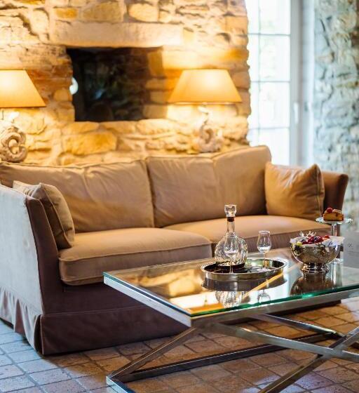 Schlosshotel Hugenpoet