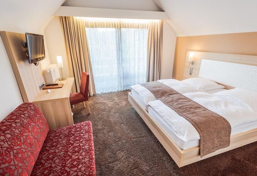 בית מלון כפרי Schutzenhof