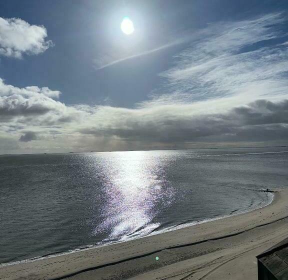酒店 Strand