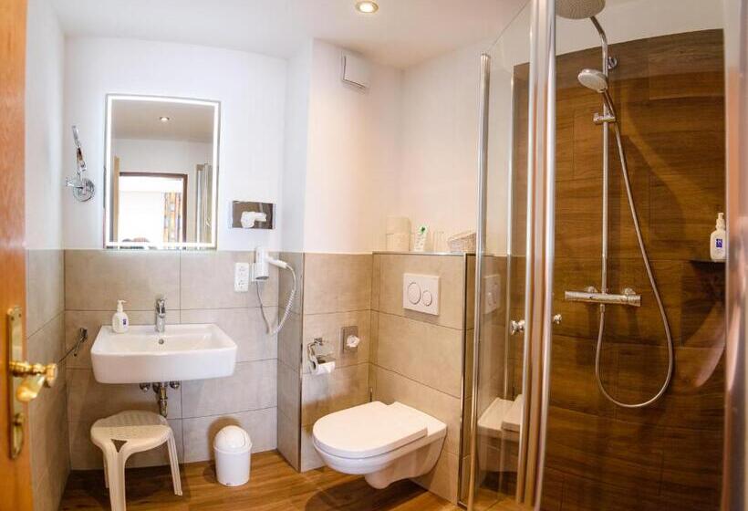 Sporthotel Zum Hohen Eimberg