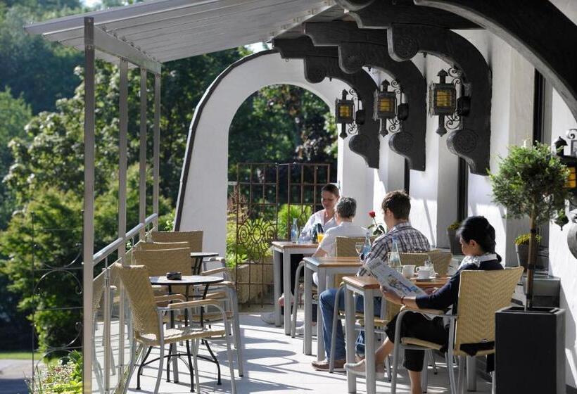 ホテル Bergschloßchen