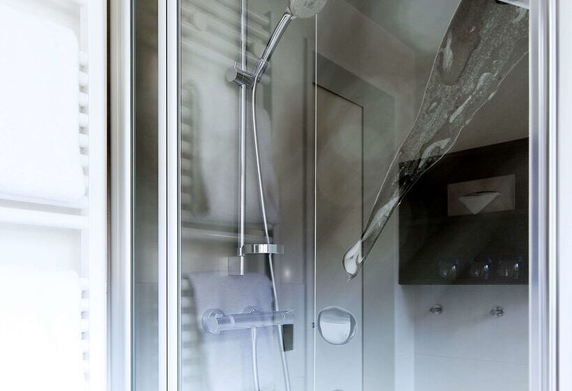 هتل Dorint Resort Winterberg