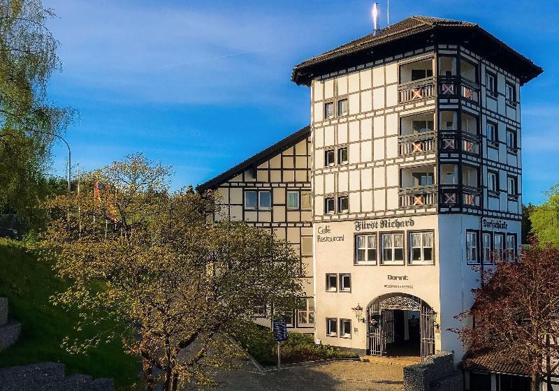 هتل Dorint Resort Winterberg