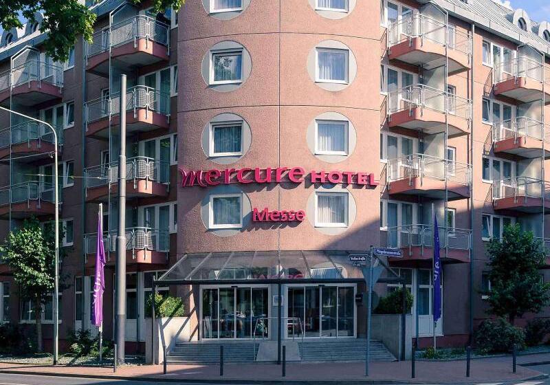 בית מלון כפרי Mercure Residenz Frankfurt Messe