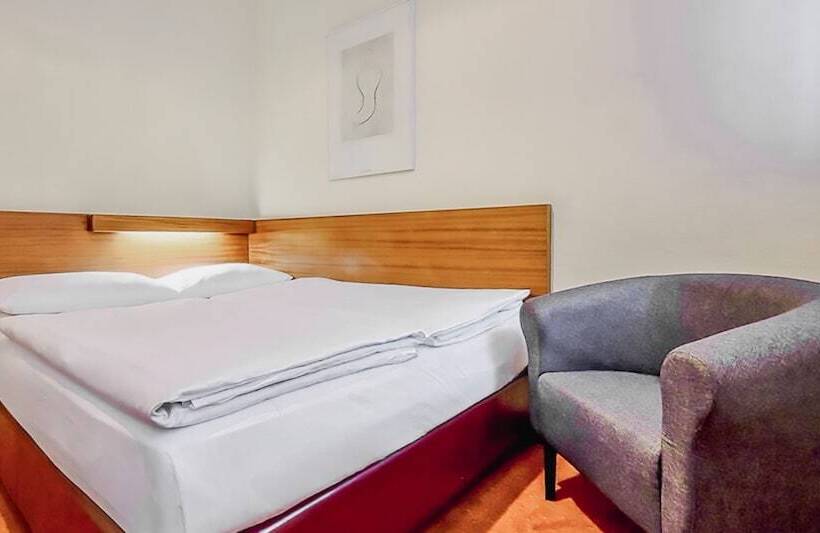 هتل Plaza Inn Rieker Stuttgart Hauptbahnhof
