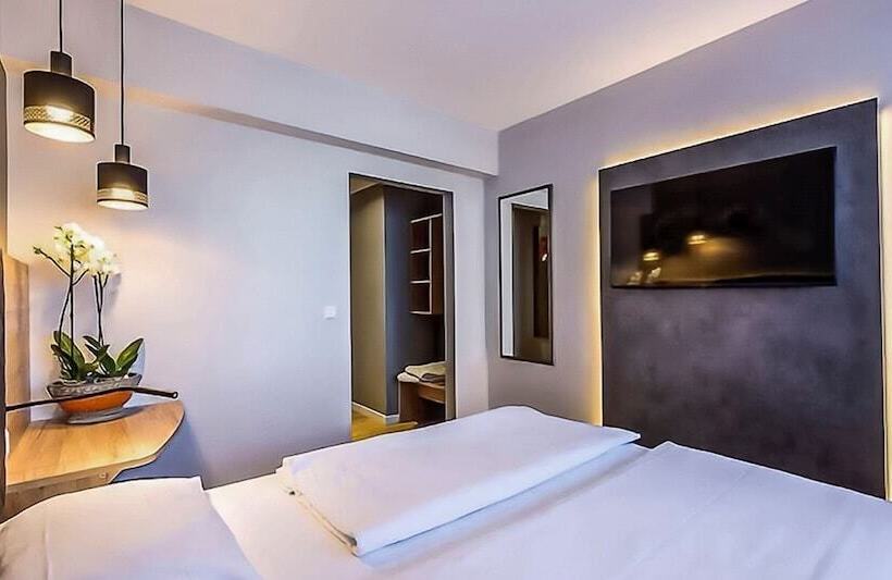 هتل Plaza Inn Rieker Stuttgart Hauptbahnhof