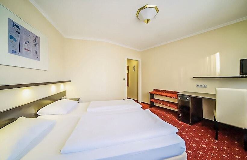 هتل Plaza Inn Rieker Stuttgart Hauptbahnhof