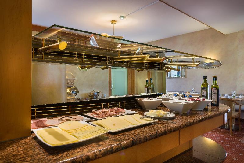 هتل Plaza Inn Rieker Stuttgart Hauptbahnhof
