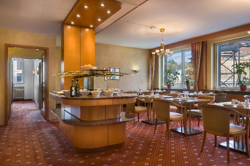 هتل Plaza Inn Rieker Stuttgart Hauptbahnhof