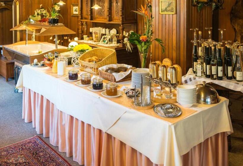 Moselromantik Hotel Zum Löwen