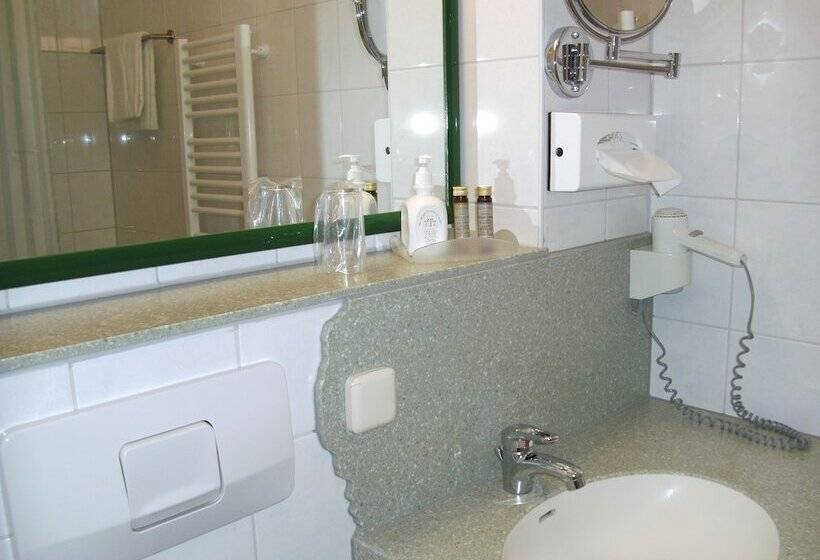 בית מלון כפרי Kastanienhof