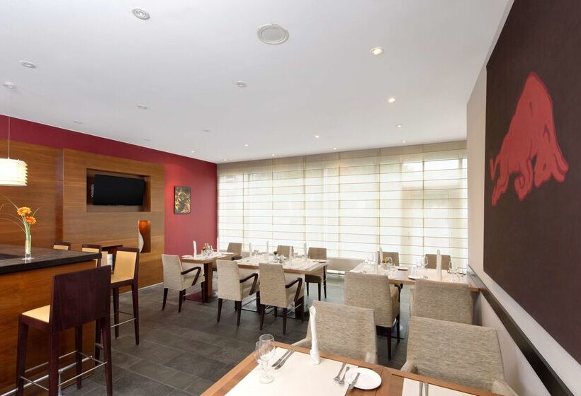 בית מלון כפרי NH Erlangen