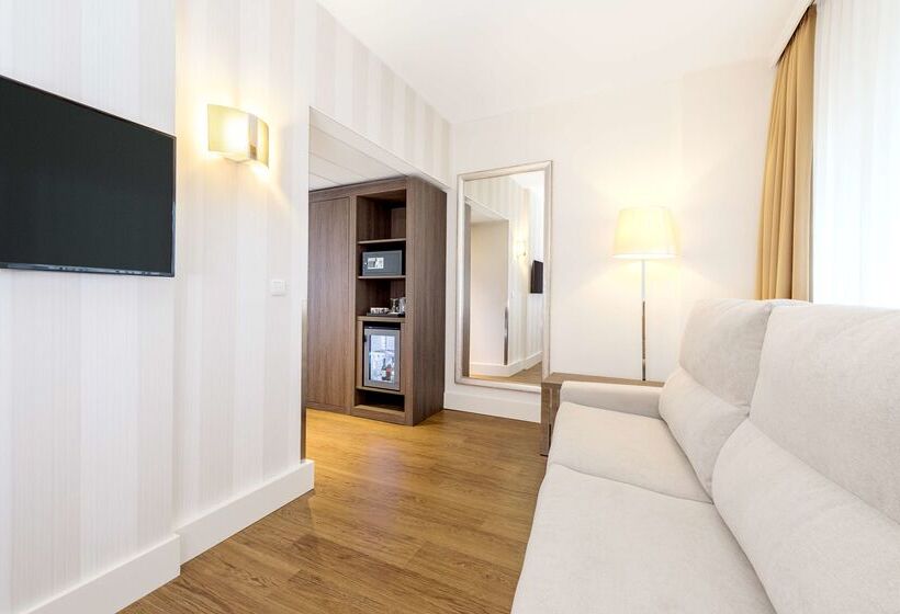 בית מלון כפרי NH Erlangen