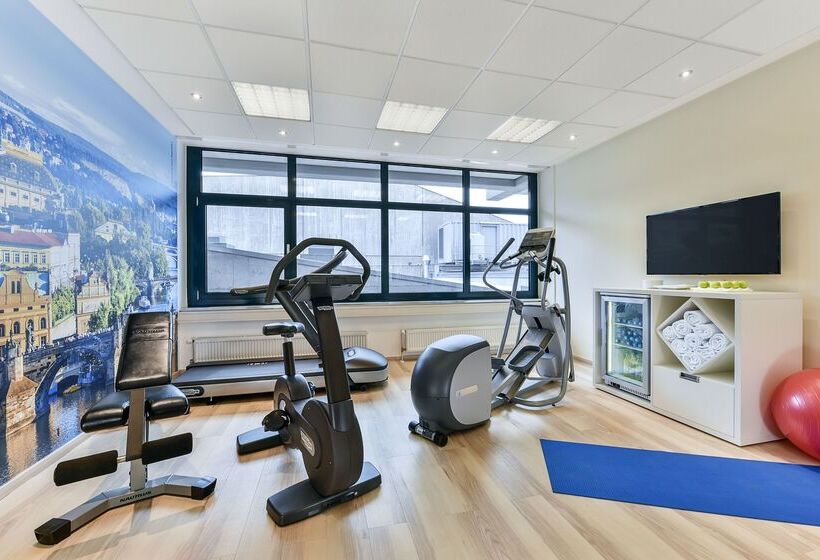 בית מלון כפרי NH Erlangen