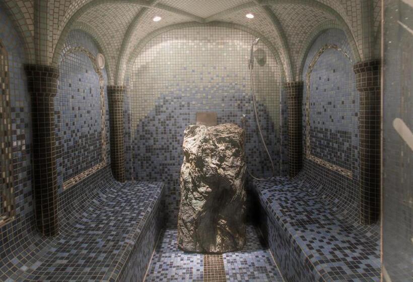 Отель Wilder Mann