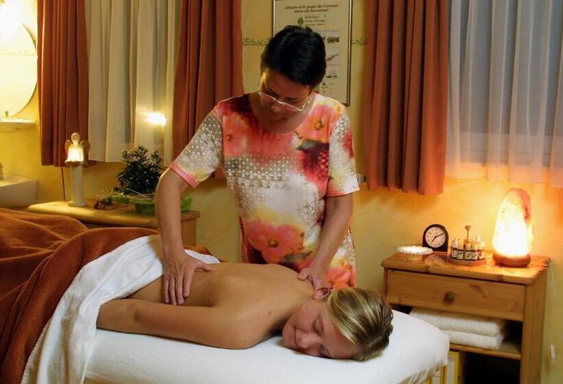 Отель Wilder Mann