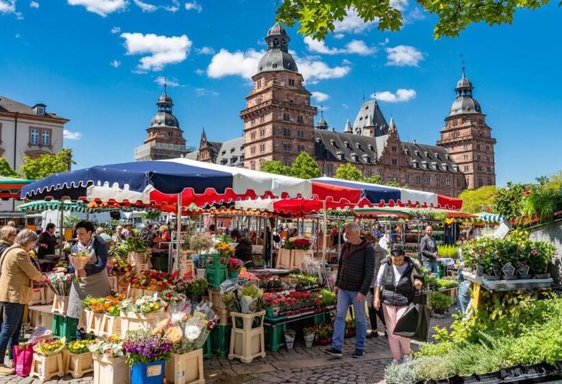 Отель Zum Goldenen Ochsen Am Schlossgarten