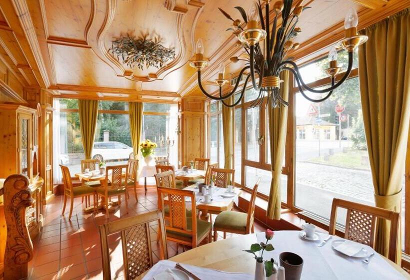 Отель Zum Goldenen Ochsen Am Schlossgarten