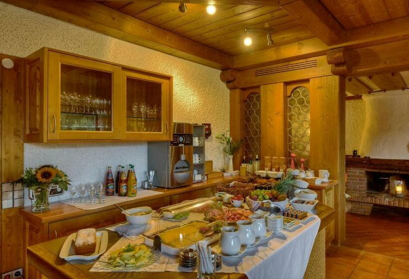 فندق Kur Und Ferien Alpenhof