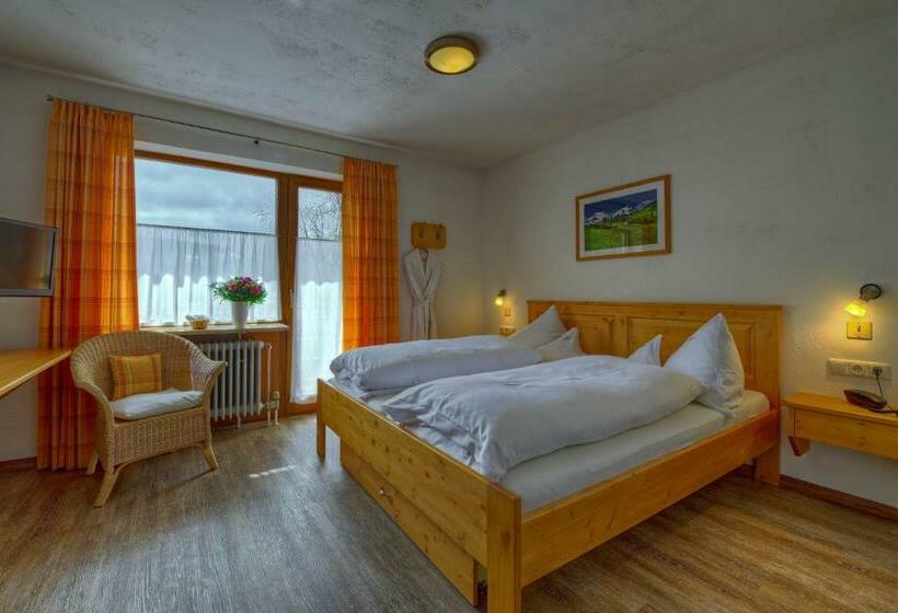 فندق Kur Und Ferien Alpenhof