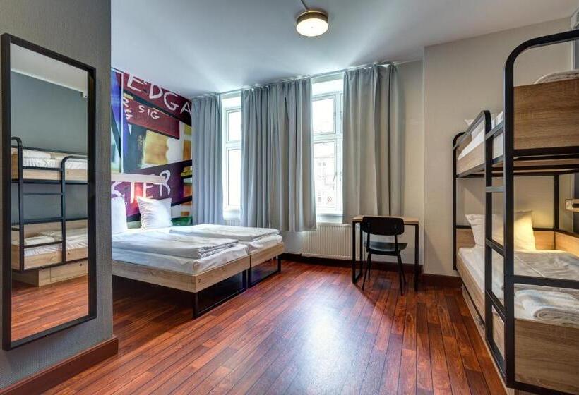 هاستل Urban House Copenhagen By Meininger